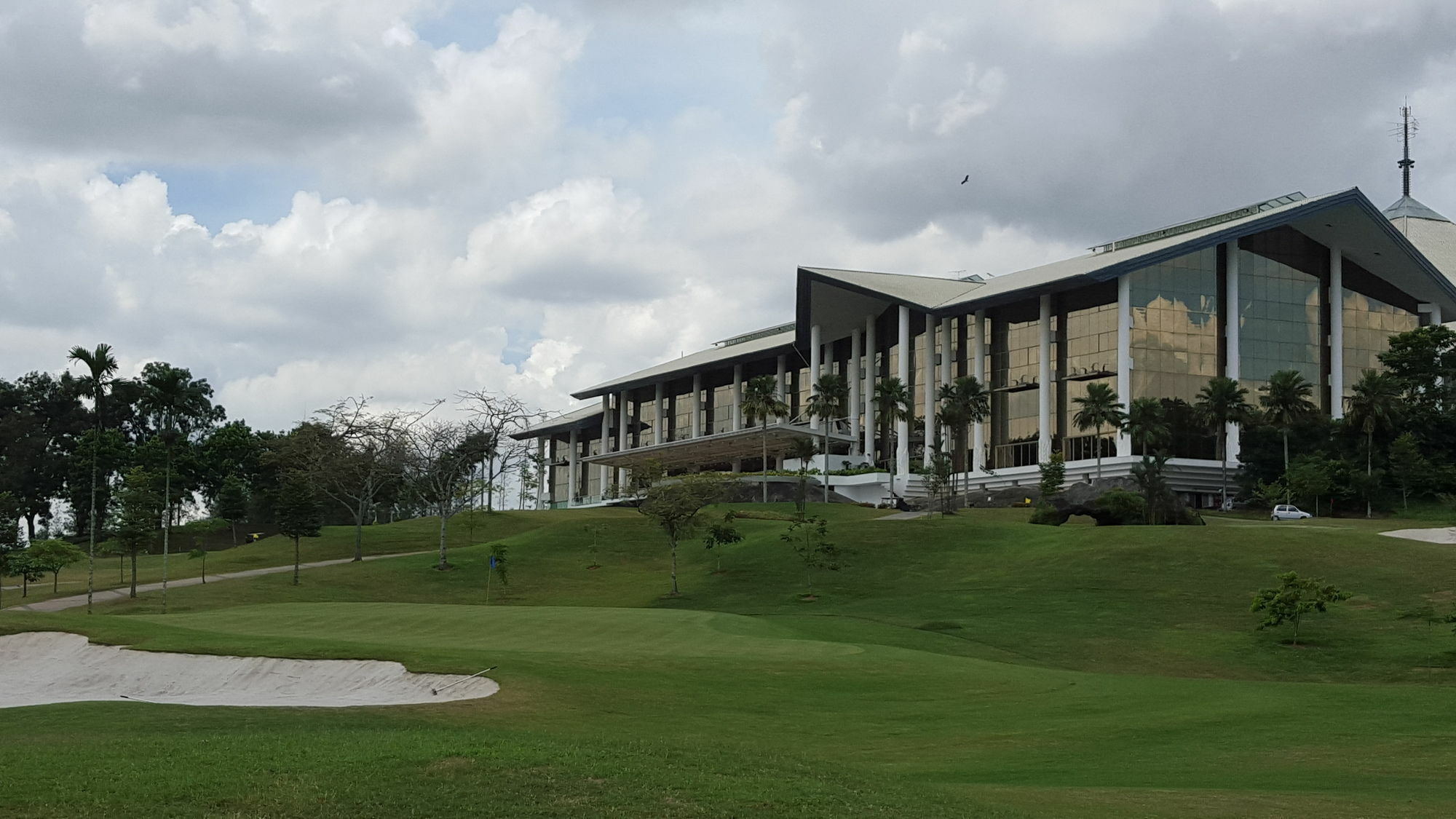 Austin Heights Golf & Hotel Resort Johor Bahru Exterior photo